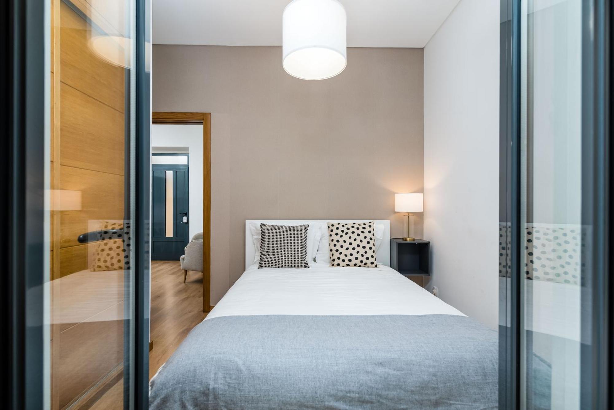Go Native Lisbon - Vip City Екстериор снимка